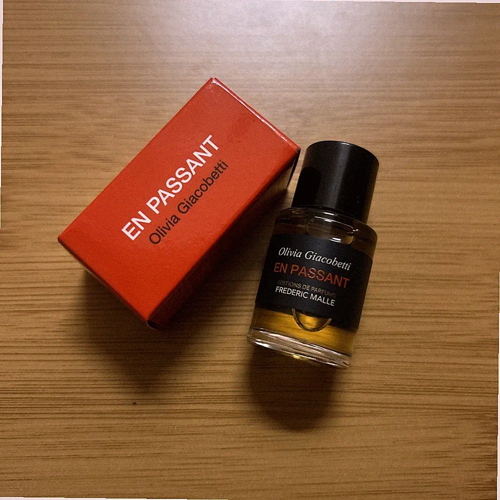 Frederic Malle EN PASSANT edp 7 ml .24 oz Mini Glass Bottle